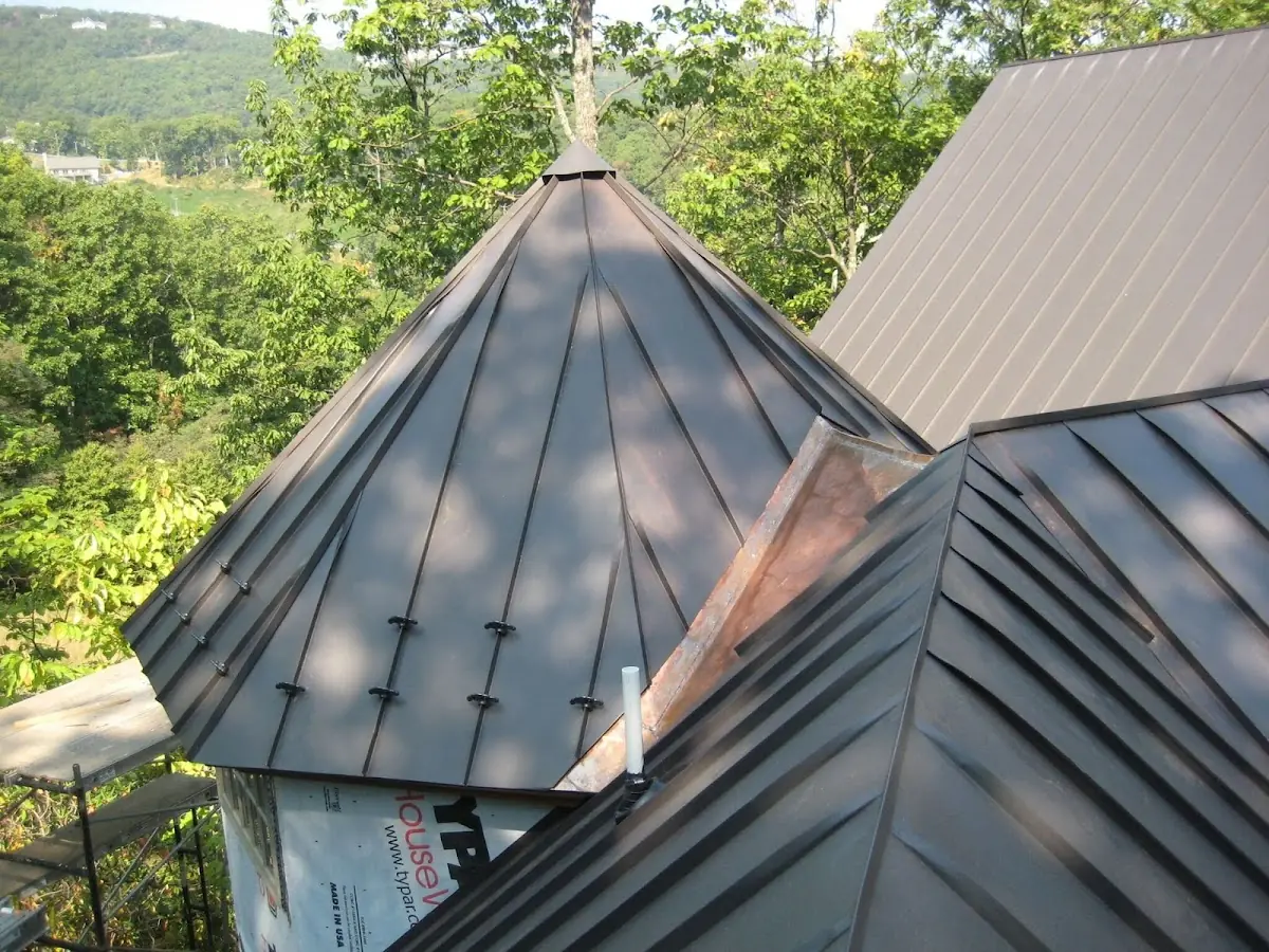 Professional Roof Tarp Installation by Craftsman Roofing in Monroeville